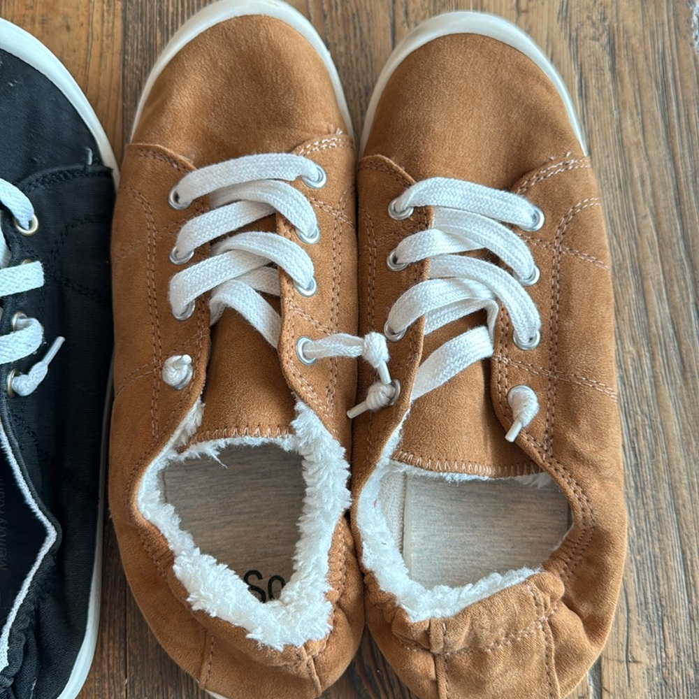 Women’s shoes size 8 - Picture 3 of 3